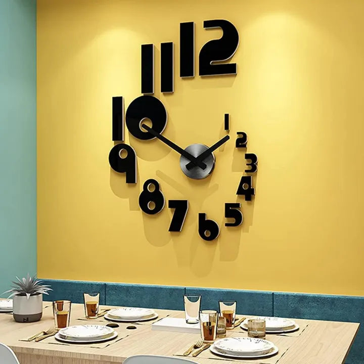 Creative DIY Wooden Wall Clock